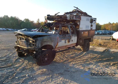 1995 Ford F250 z USA, uszkodzony, nr VIN 1FTHX26F3SKB73895